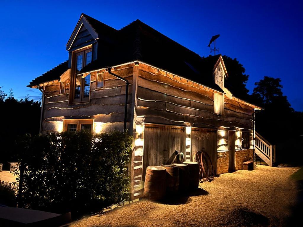 מלון ברודוויי Abbots Grange Manor House (Adults Only) מראה חיצוני תמונה